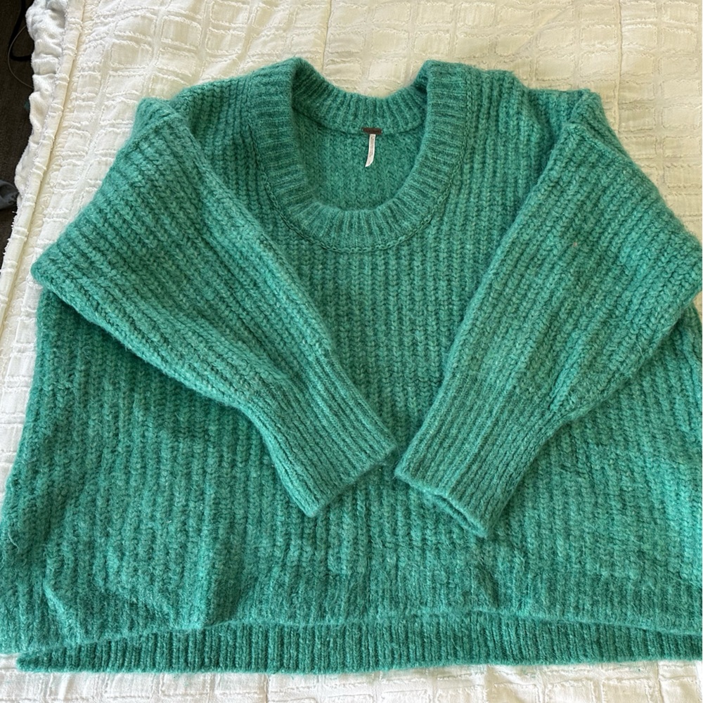 Free People Turquoise Heavy Cable Knit Sweater, lightly worn twice.